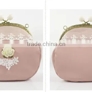 Mini Metal Openning Bag Lace Decoration Pink Leather Promotional Bag thumbnail-5