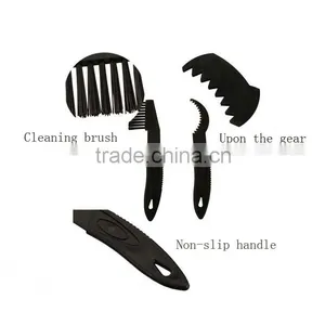 Bicycle Chain Cleaning Brush thumbnail-6