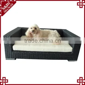 Top Quality Pet Furniture All Weather Wicker Waterproof Large Dog Beds thumbnail-2