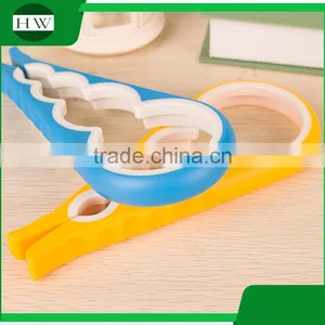 Multifunction 4 in 1 Plastic Tin Can Beer Bottle Opener thumbnail-3
