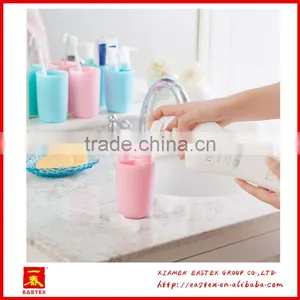 Hot Sell Good Quality Plastic Toothbrush Case Portable Travel Toothbrush Case Can Hold Shower Gel Shampoo thumbnail-4