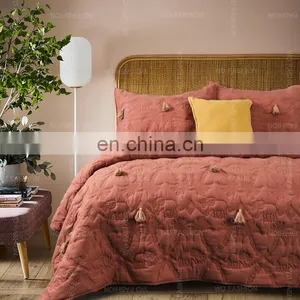 Eco-Friendly Bamboo Fiber Microfiber Summer Luxury Queen Size Cotton Bed Duvet Cover Set thumbnail-1