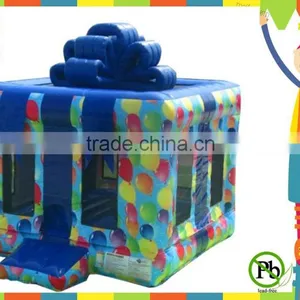 Popular Cheap 0.55 mm PVC Gifts Box Inflatable Bouncer for Kids thumbnail-3