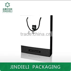 Recycled Fashion Gift Paper Bag Packaging thumbnail-2