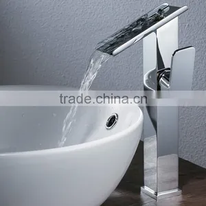 HIDRAULICA E FERRAGENS Faucet Bad thumbnail-1