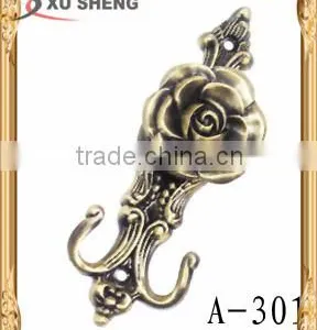 Metal Curtain Tieback Hooks thumbnail-2
