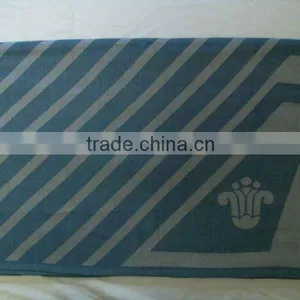 Outdoor Foldable Waterproof Picnic Rug thumbnail-1