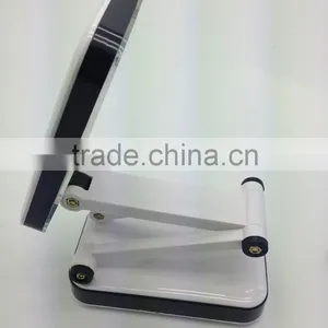 24 SMD Rechargeble Desklamp thumbnail-3