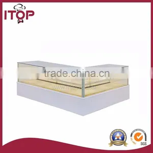 Square L Shape Connected Cake Showcase thumbnail-1