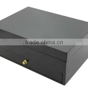 Customized Handmade Black Wooden Jewelry Box With Compartment and Hooks thumbnail-2