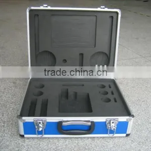 Aluminum Instrument Case thumbnail-1