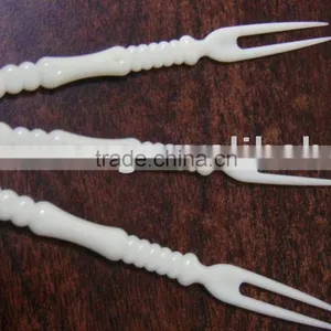 Eco-friendly Plastic Cocktail Fork thumbnail-1