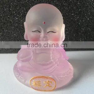 Clear Resin Figure thumbnail-1