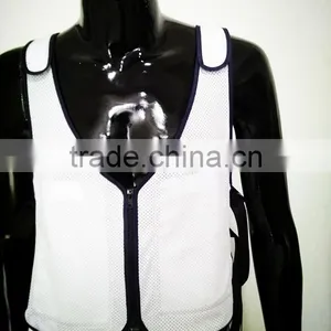 Good Quality White Ice Mesh Vest With Cooling Bag thumbnail-1