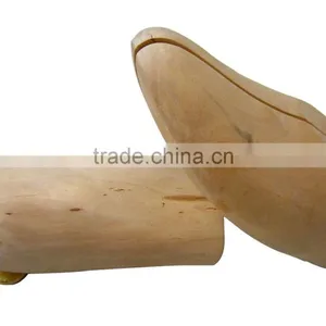 Firm Wood Waterproof Adjustable Shoe Stretcher thumbnail-1