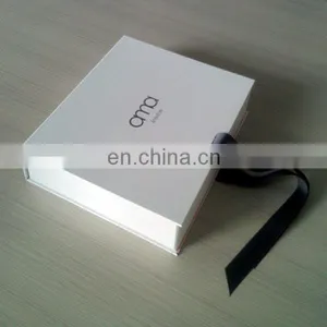 Gift Paper Box Flat Packed Save Space Custom Printed Clothing Packaging Gift Paper Box thumbnail-2