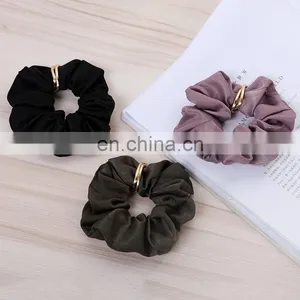 Women Vintage Big Bowknot Scrunchies With Pearl Print Flower Hair Ties Hair Holder Rubber Bands Gum For Hair thumbnail-2