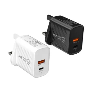 2022 UK Quick Charge 3.0 Universal Wall Mobile Phone Chargers for Iphone 11 12 13 for Huawei for Samsung thumbnail-5