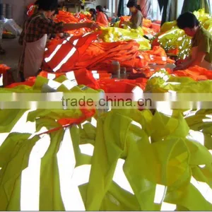 China Wholesale Cheap Led Yellow Safety Vest With Pockets thumbnail-5