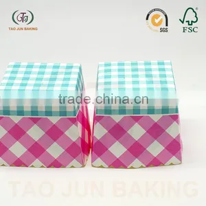 Disposable Square Cupcake Liners Cups Paper Baking Cups for Cakes thumbnail-1