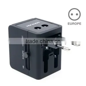 Universal Travel Adapter thumbnail-6