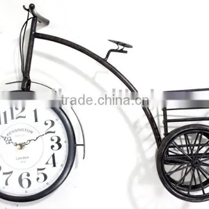 Antique Clock thumbnail-1