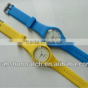 2013 Factory Custom Cheap Sports Promotion Gifts Waterproof Silicone Watches Own Logo thumbnail-1