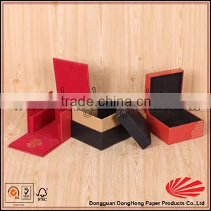 Small Delicate Hinged Packaging Velvet Ring Box for Wedding thumbnail-6