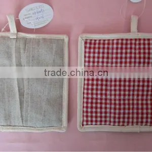 Fashion Oven Mitt and Potholder thumbnail-1