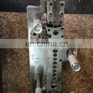 Button Mold thumbnail-1