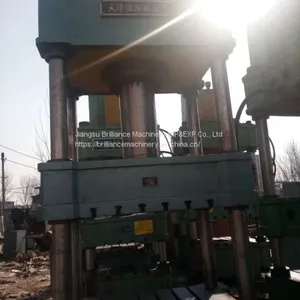 Tianduan YH32-315 Four Columns Hydraulic Machine thumbnail-1