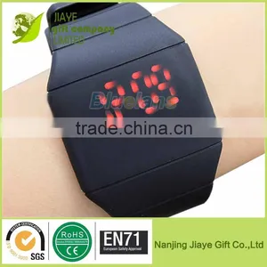 High Quality Silcione Sport Watch Led 2016 thumbnail-1