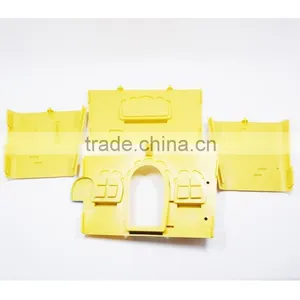 Self Assembly Plastic Farm House for Small Animal Plastic Warm House for Cute Animals thumbnail-6