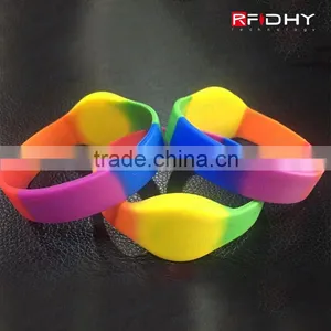 Printed Silicone Wristbands RFID Wristband for Arenas thumbnail-1