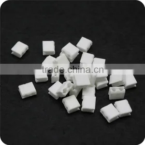 High Temperature Resistance 1-8 Holes Insulating C220 Steatite Ceramic Insulator for Heating Circle thumbnail-2