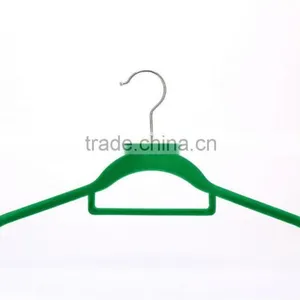 Velvet Hanger With Tie Bar Logo thumbnail-4
