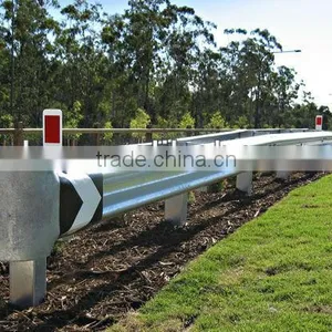 Hot Dipped Galvanised Highway Guardrail thumbnail-1