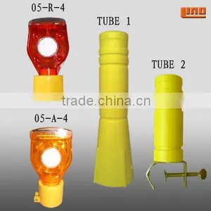 Yellow Solar Flashing Warning Light thumbnail-1