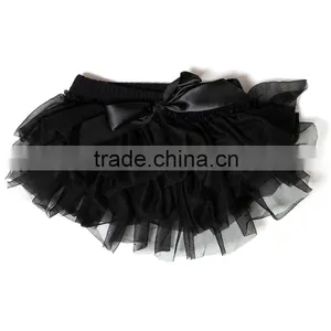 Baby Girl Chiffon Black Short Pants Diaper Cover Baby Tripp Ruffle Pants thumbnail-2