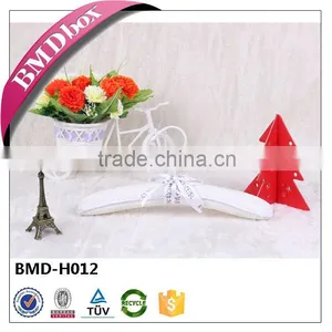Excellent Quality Clothes Hanger Made in China thumbnail-1