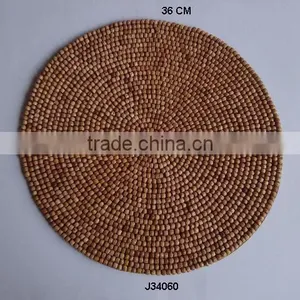 Round Wood Bead Place Mat in Big Beads and Light Colour thumbnail-1