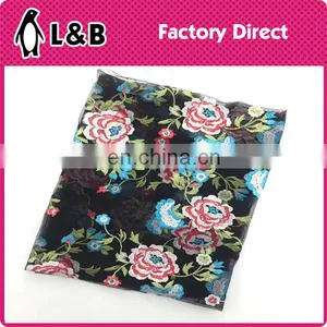 Wholesale Popular Hot Selling Embroidery Flower Lace Fabric thumbnail-4