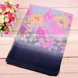 Ladies New Printed Silk Chiffon Scarf Wholesale thumbnail-4