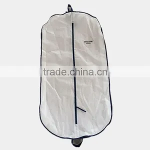 Dustproof Nonwoven Laundry Garment Cover thumbnail-1