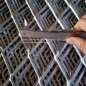 Pvc Spray Bridge Frame Guardrail Anti-throwing Net Electrogalvanizing Material thumbnail-3
