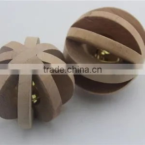 Wood Pet Voice Ball With Small Bell thumbnail-1