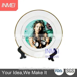 High Quality 10" White Plate With Gold Rim thumbnail-1