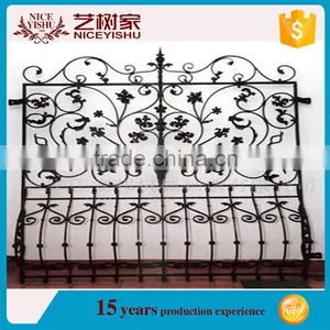 Home Metal Window Grills / Decorative Iron Work Window Grill thumbnail-2