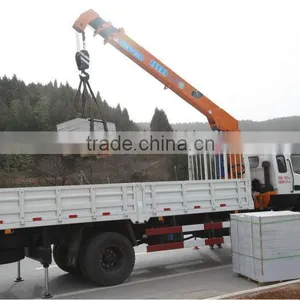6.3ton Timber Crane on Truck, Model No.: SQ6.3S3, Hydraulic Crane With Telescopic Arms thumbnail-1