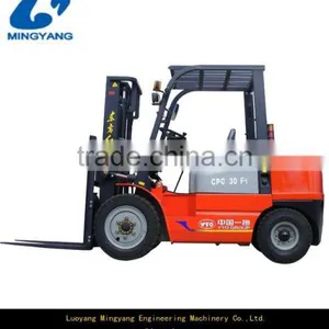 CPCD30 Diesel Forklift Truck thumbnail-1